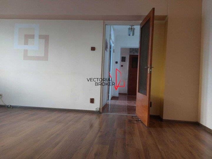 Dristor, benzinaria Mol, apartament 3 camere